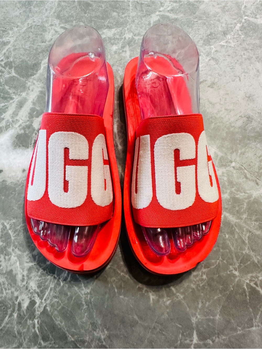 UGG Women's Orange Recovery Slide Size 7-8 - Picture 4 of 4